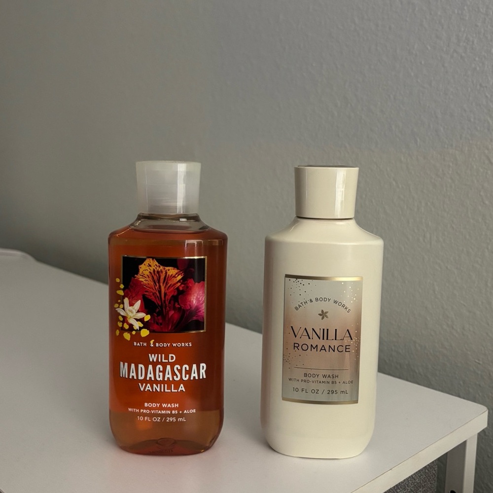 Bath & Body Works Body Wash Vanilla Set